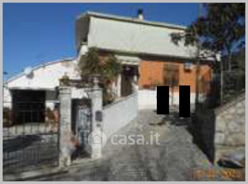 Appartamento in Via Fontana Capocasale — foto 5 di 33