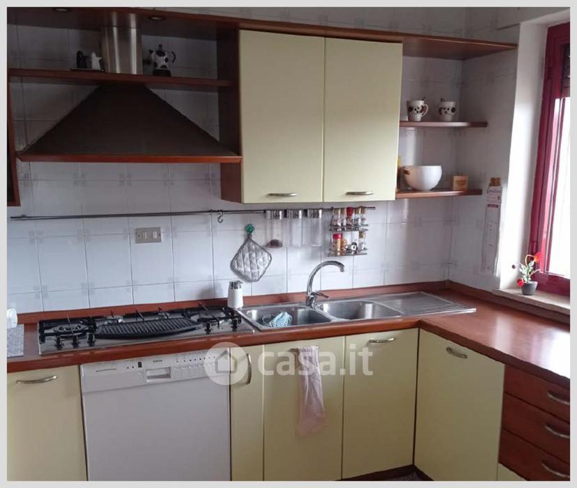 Appartamento in Via Magna Grecia — foto 17 di 32