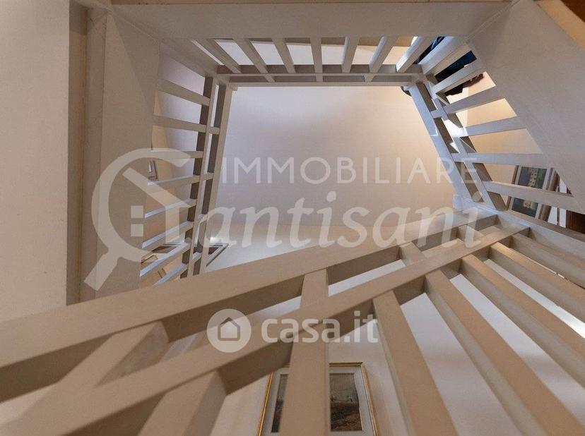 Villa in Via dei Cappuccini — foto 34 di 58