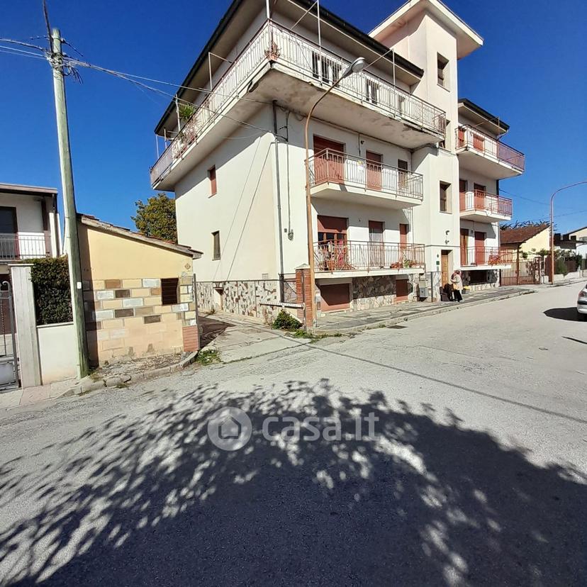 Appartamento in Via Virgilio 7 — foto 4 di 11