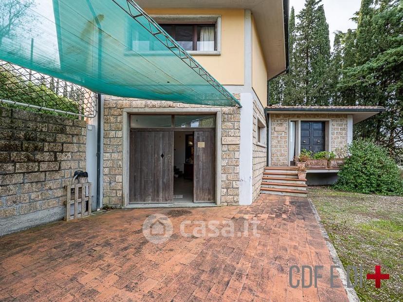 Villa in Strada Statale 439 Sarzanese Valdera 18 — foto 131 di 131