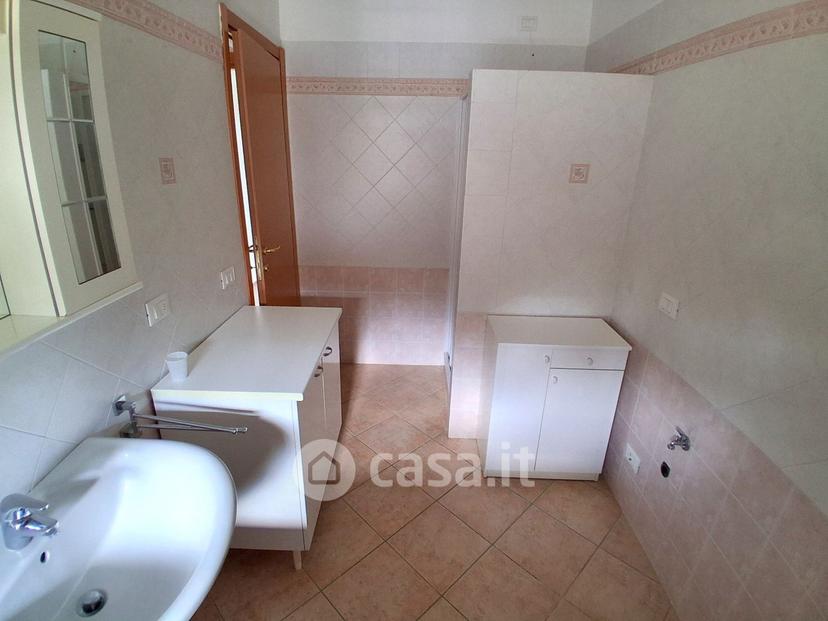 Bilocale in Via delle Ortensie — foto 7 di 34