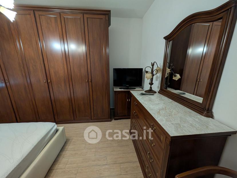 Stanza in Via Circondaria Ovest — foto 4 di 15
