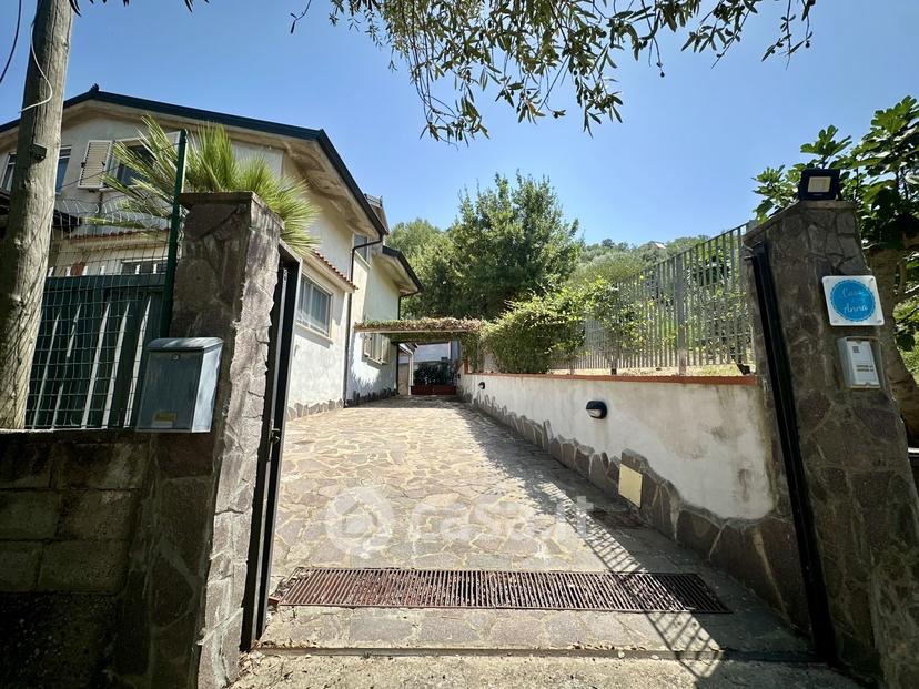 Villa in Località Madonna della Pace — foto 32 di 37