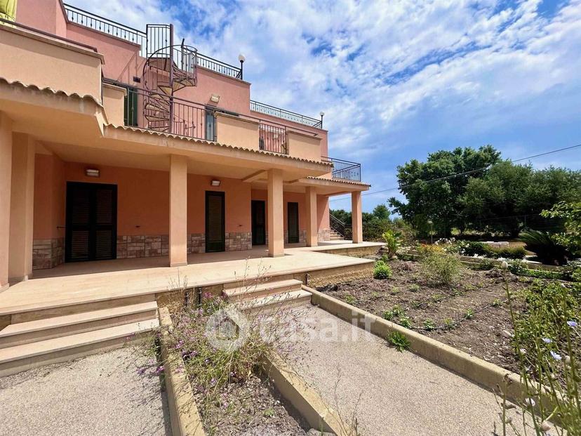 Trilocale in Viale delle Madonie 32 — foto 12 di 24