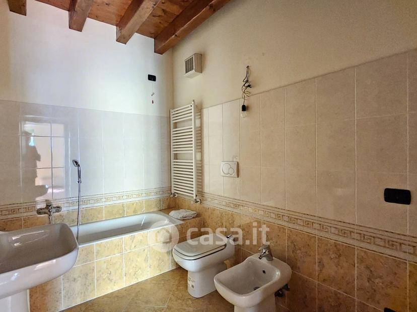 Bilocale in Via Roma 5 — foto 11 di 19
