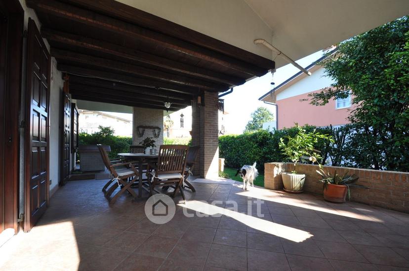 Villa in Via Leonardo da Vinci 35 — foto 36 di 42