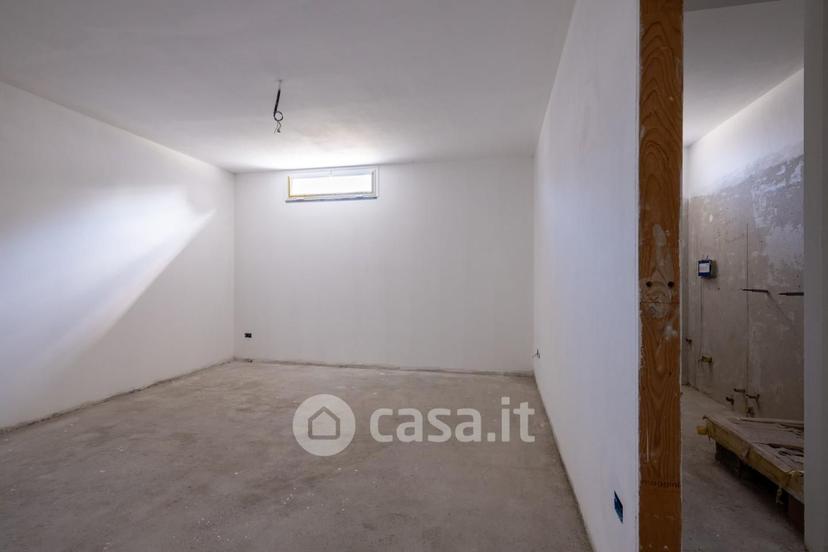 Villa in Strada Provinciale 2 Vicarese 221 — foto 34 di 68