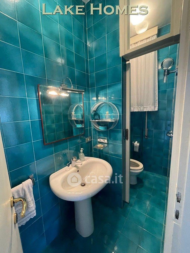 Villa in Via Per Lesa 19 — foto 27 di 39
