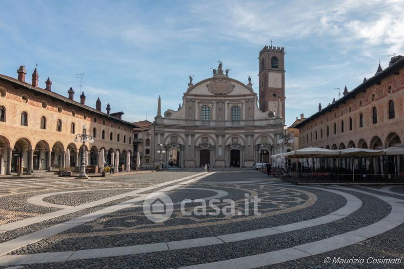 Bilocale in Via Simone del Pozzo 7 — foto 6 di 14