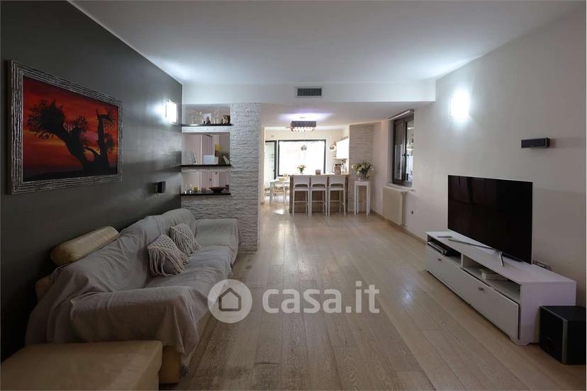 Quadrilocale in Via Imperatore Costantino 23 — foto 8 di 31