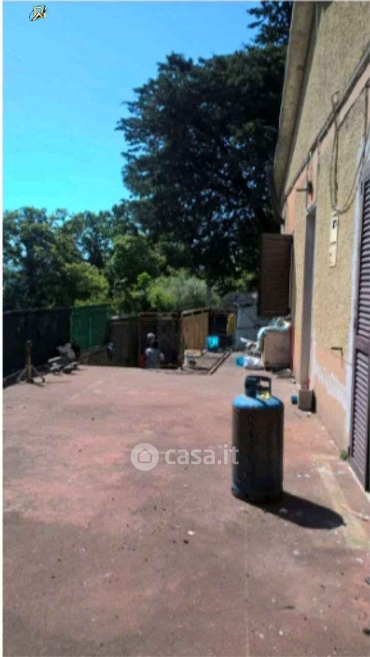 Appartamento in Via dei Castagni — foto 5 di 30
