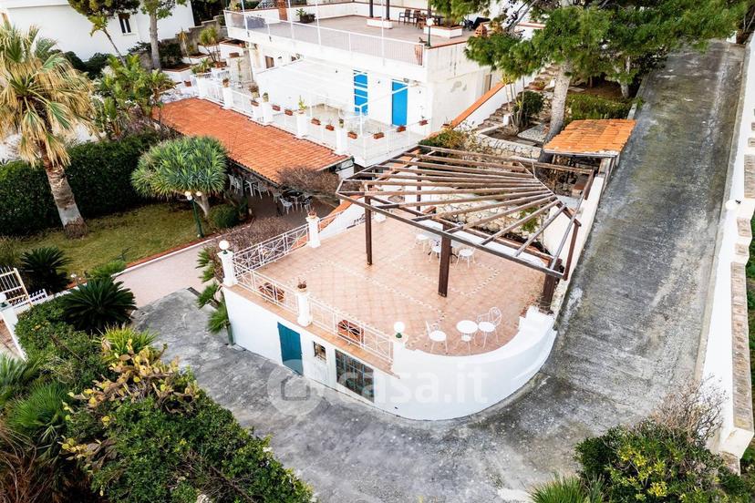 Villa in Lungomare Cristoforo Colombo 2039 — foto 27 di 28