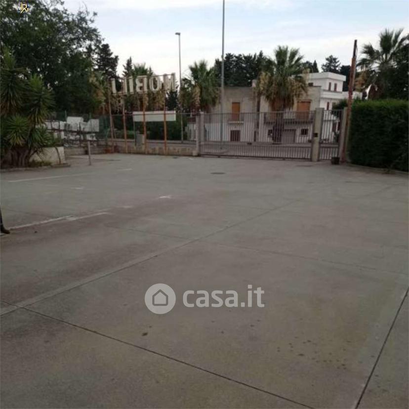 Appartamento in Via Magna Grecia 8 — foto 29 di 33