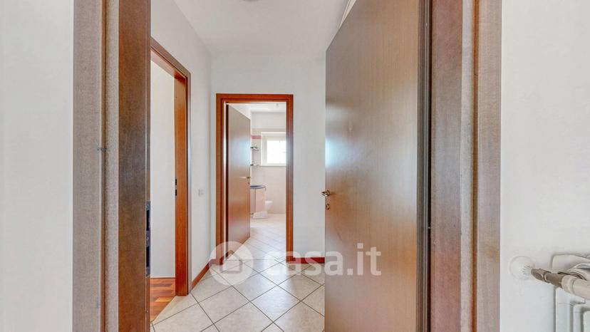 Trilocale in Via Caboto 4 — foto 11 di 67