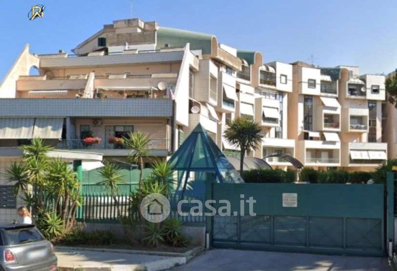 Trilocale in Corso Italia 16 — foto 29 di 35