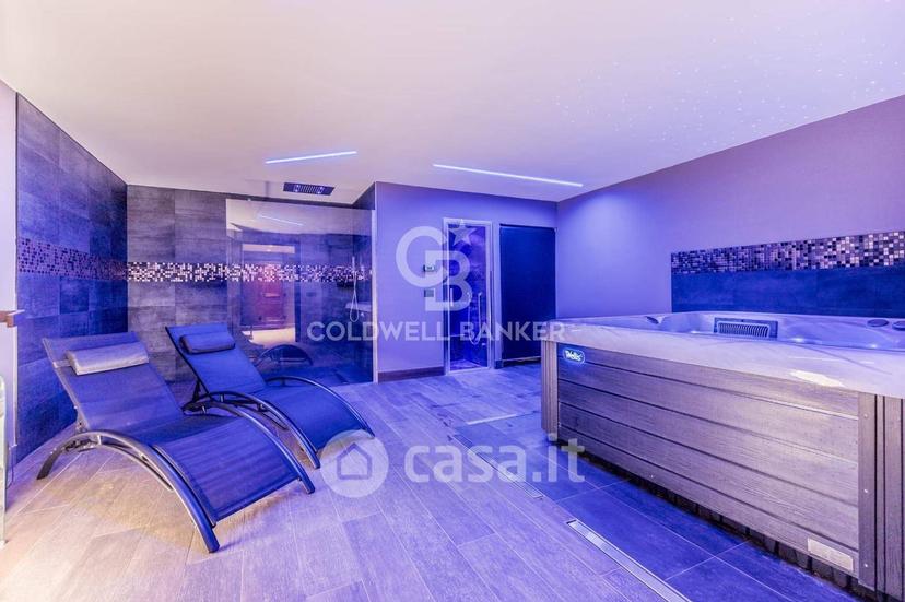 Villa in Strada Cassia Sud — foto 8 di 77
