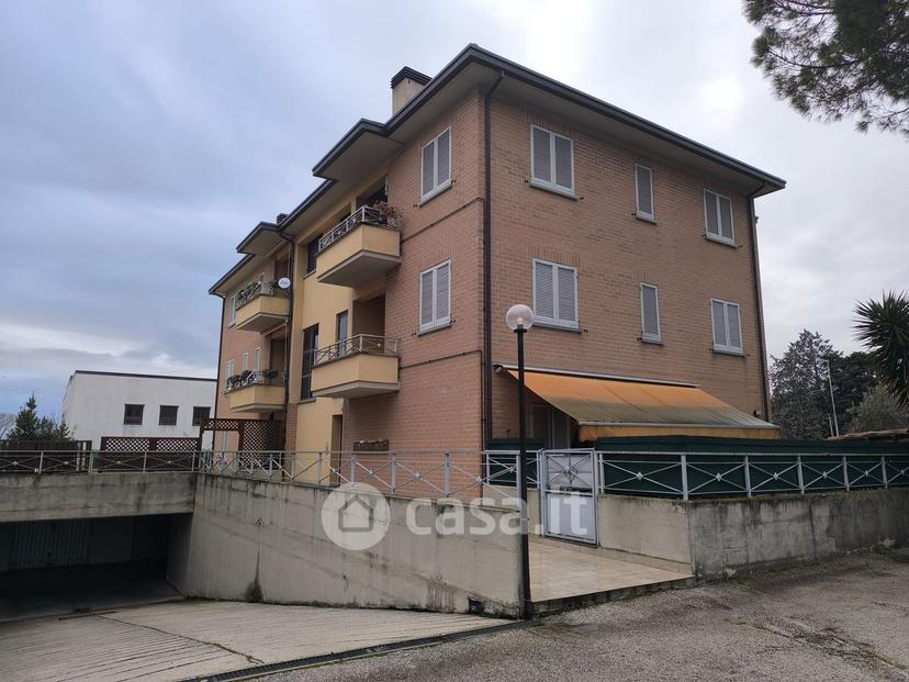 Trilocale in Via Mencaroni — foto 43 di 44
