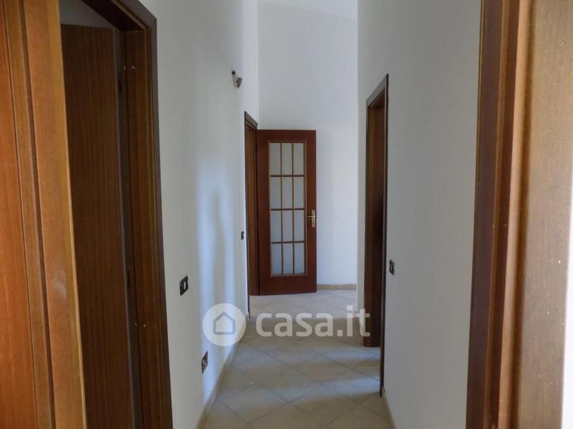 Trilocale in Via Leonardo da Vinci — foto 12 di 13