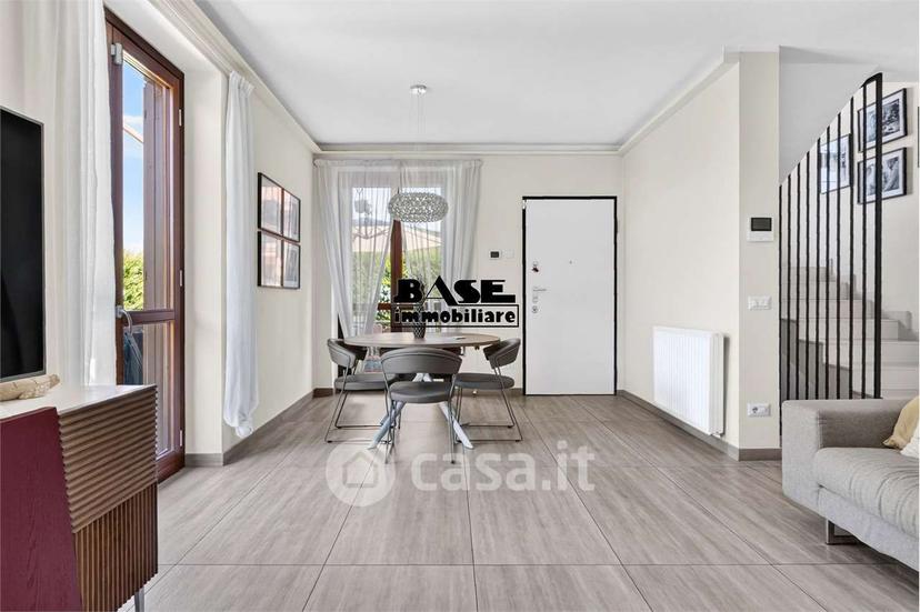 Villa in Via John Fitzgerald Kennedy 4 — foto 24 di 39