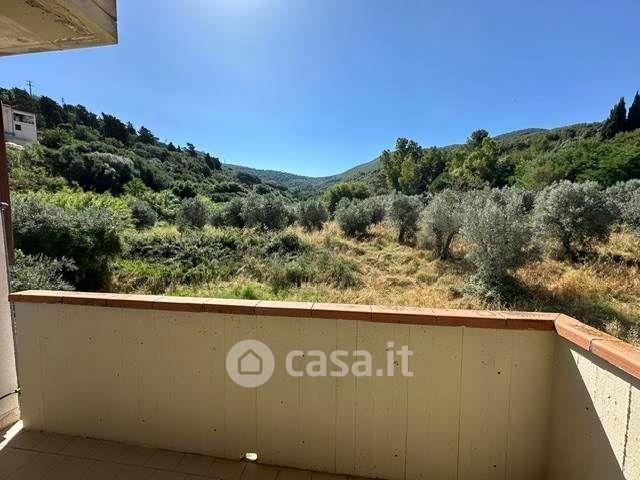 Trilocale in Via F. Petrarca 8 — foto 10 di 11