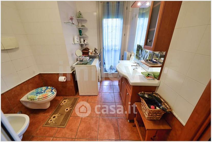 Trilocale in Viale Italia 17 — foto 13 di 24