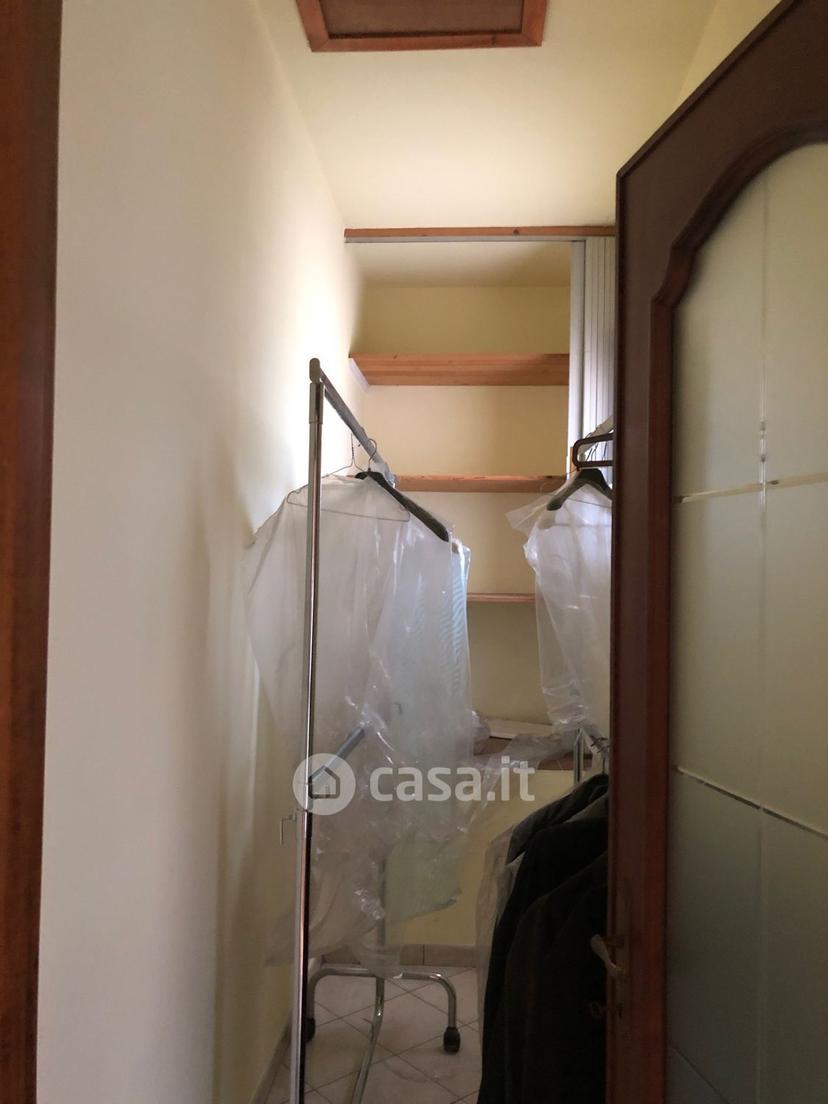 Villa in Via Giacomo Matteotti — foto 25 di 42