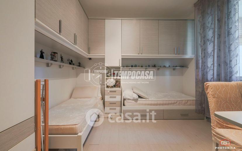 Trilocale in Via Cà Bassa — foto 11 di 34