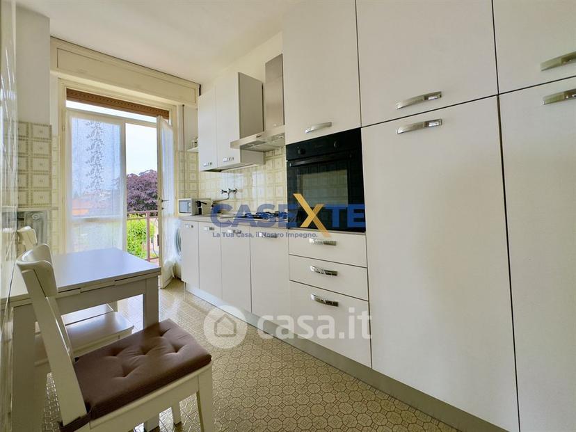 Trilocale in Via Como — foto 31 di 32