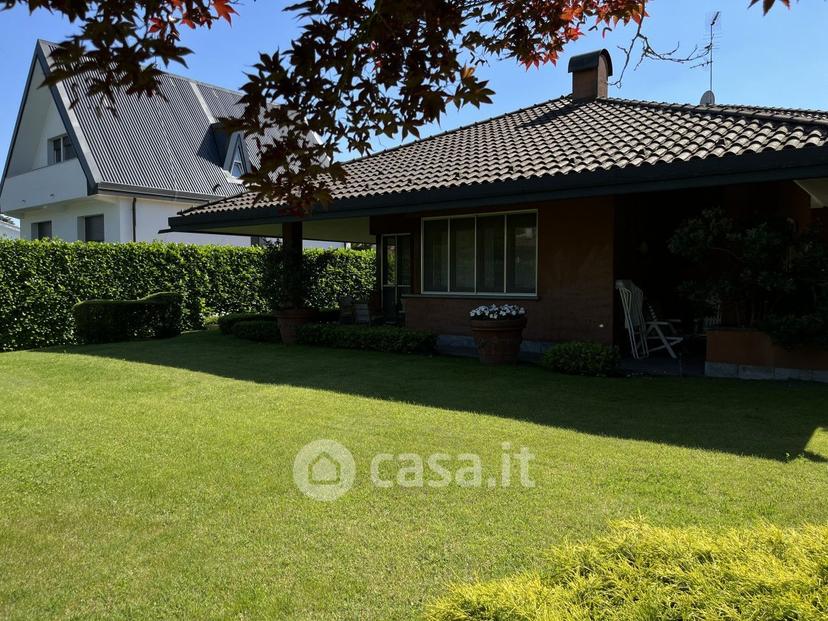 Villa in Via Andrea Mantegna — foto 50 di 53