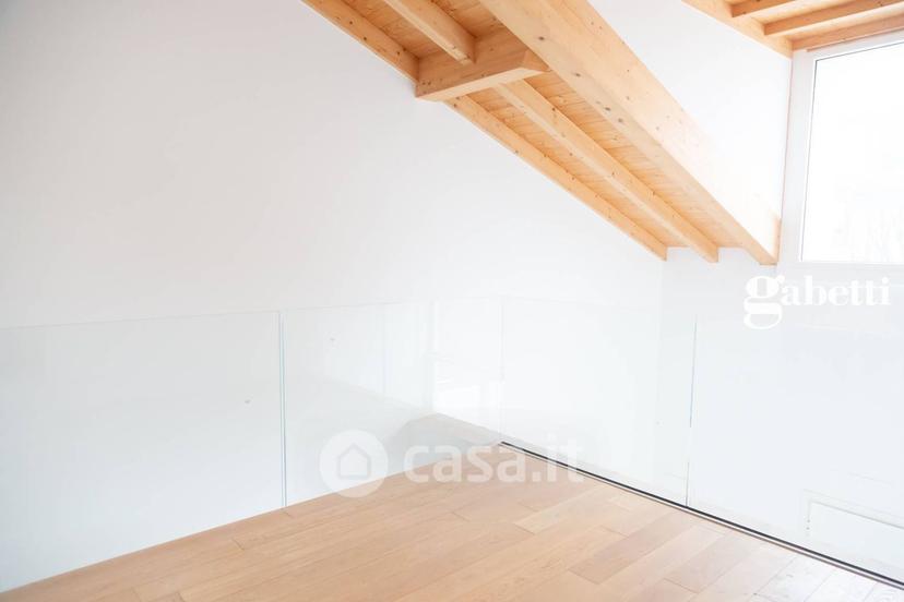 Villa in Via Fratelli Bandiera — foto 21 di 52