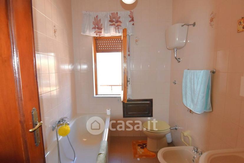 Trilocale in Via San Francesco 23 — foto 25 di 27