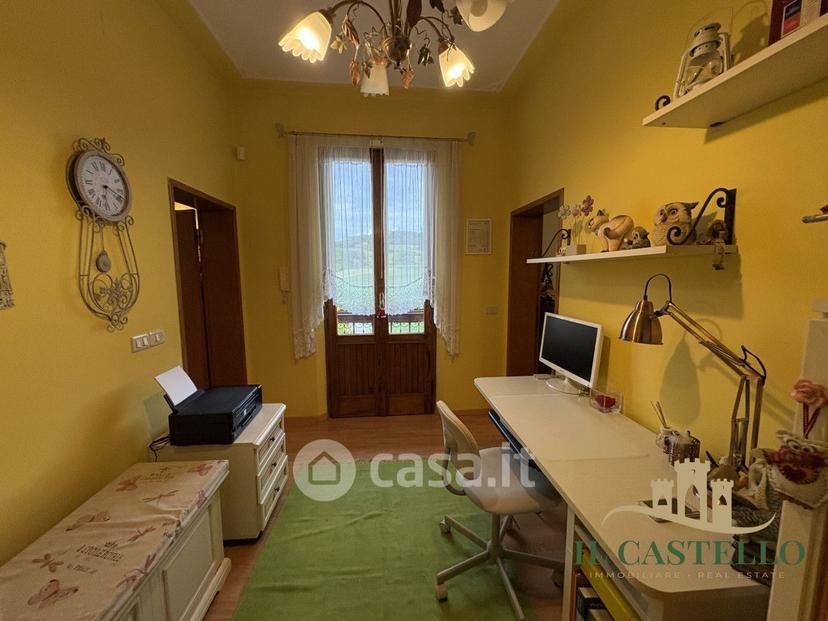 Villa in Via Garibaldi — foto 3 di 42