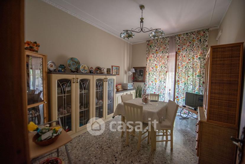Appartamento in Via Domenico Fontana 118 — foto 15 di 18