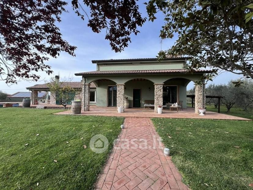 Villa in Via San Bartolo — foto 21 di 33
