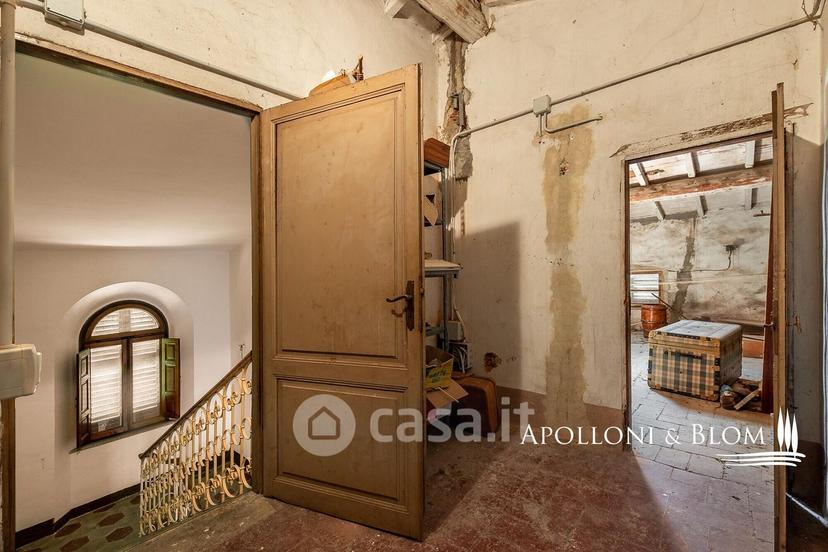 Villa in Via Due Giugno 21 — foto 24 di 44