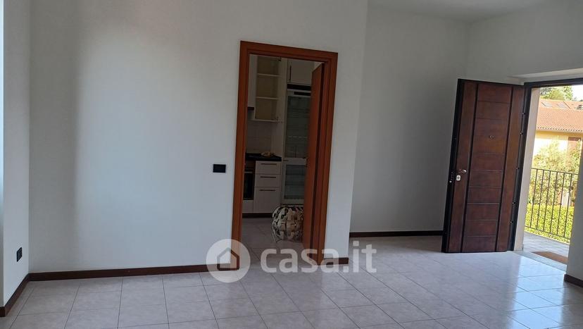 Trilocale in Via IV Novembre 20 — foto 7 di 21