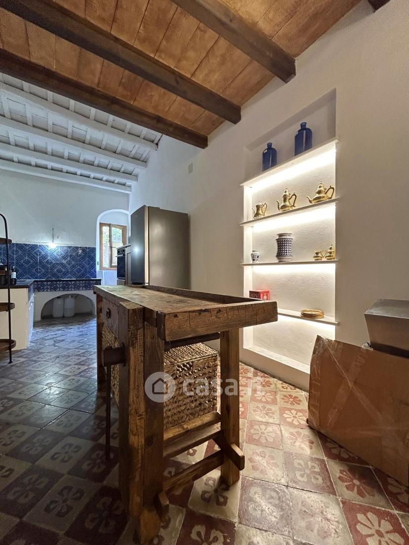 Bilocale in Via Vittorio Emanuele 93 — foto 38 di 44