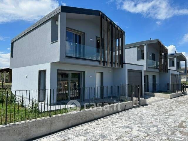 Villa in Via Chico Mendes — foto 8 di 12