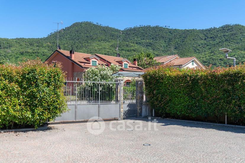Villa in Via Edmondo de Amicis — foto 20 di 36