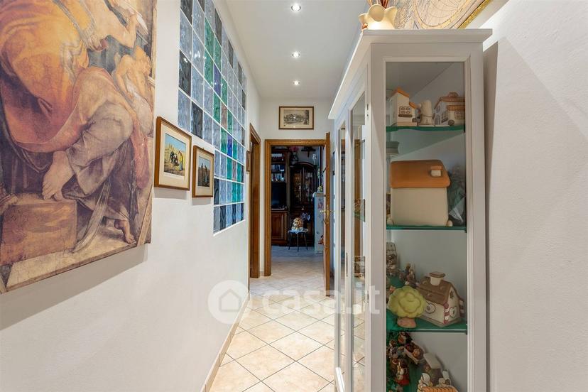 Quadrilocale in Via Sieve — foto 9 di 35