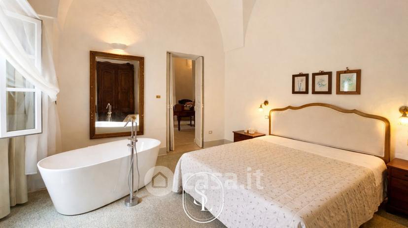 Villa in Via U. Giordano — foto 31 di 34