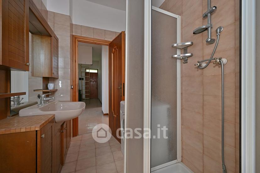 Quadrilocale in Via Alpicella — foto 26 di 33