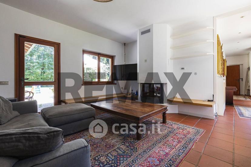 Villa in Via Armando Diaz 90 — foto 6 di 38