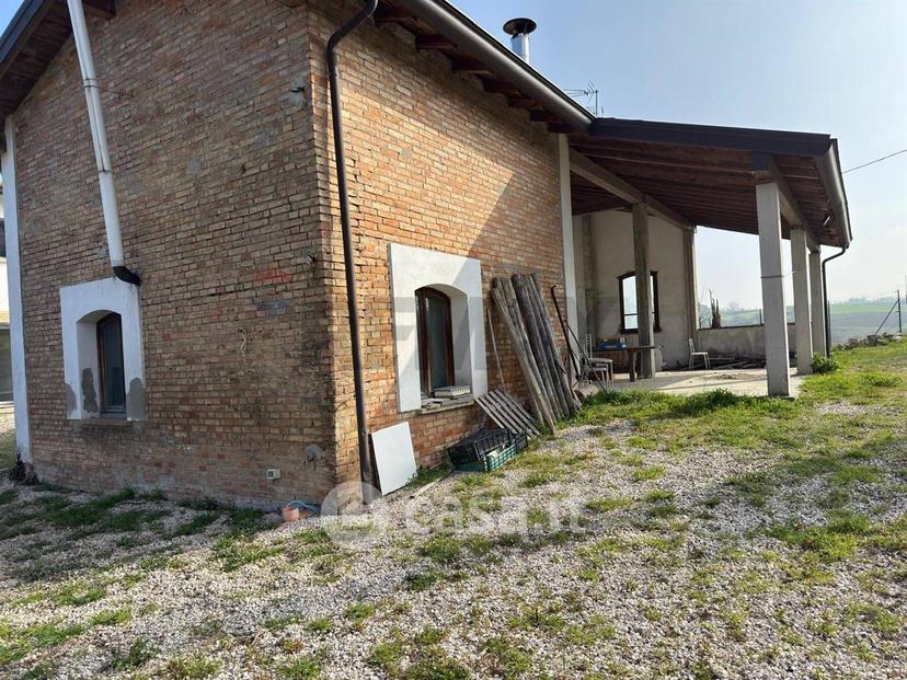 Villa in Località Mirandola 200 — foto 38 di 47