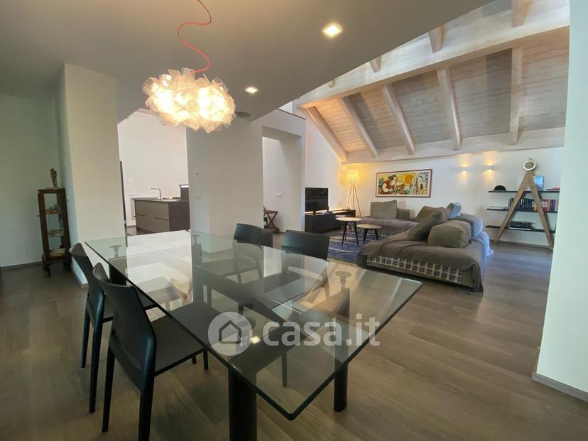 Villa in Via Otello Putinati — foto 3 di 48