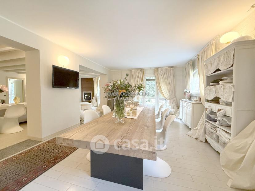 Villa in Via Maroncelli — foto 14 di 38