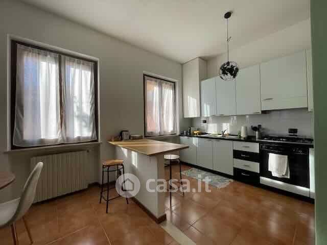 Quadrilocale in Via Ossario — foto 12 di 27