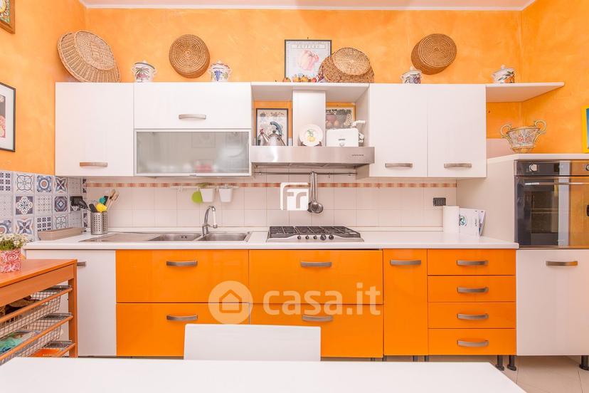 Stanza in Viale Principe di Piemonte 64 — foto 27 di 29
