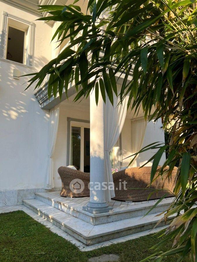 Villa in Via Giuseppe Viner — foto 31 di 36
